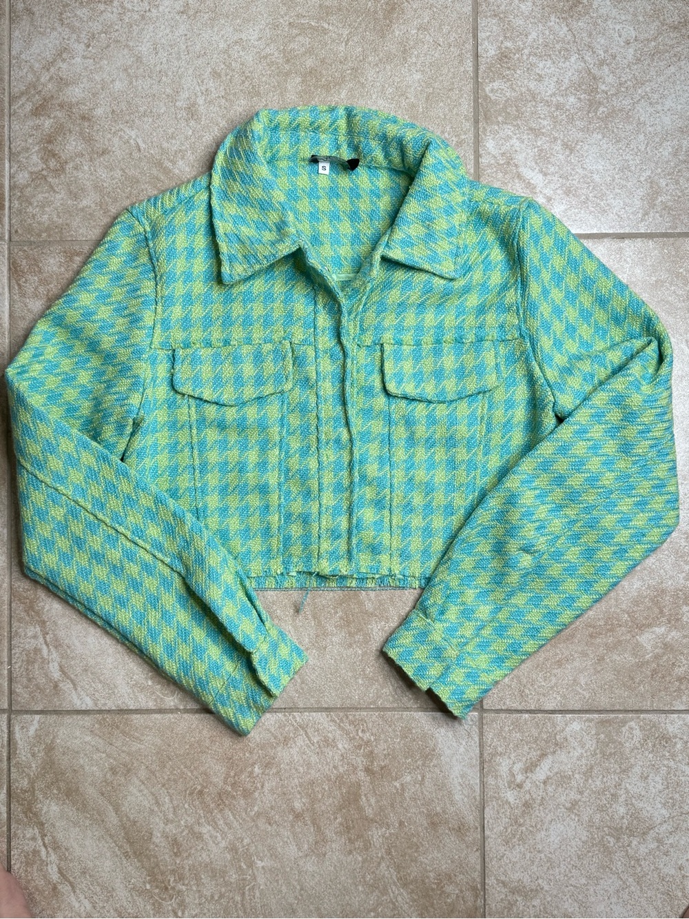 Xhilaration Cropped Houndstooth Blazer in Aqua & Lime